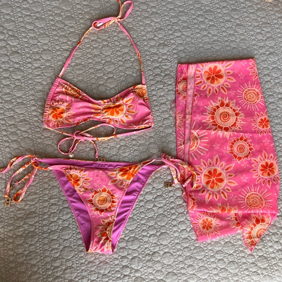 Blackbough Swim bikini and sarong set - Picture 2 of 2